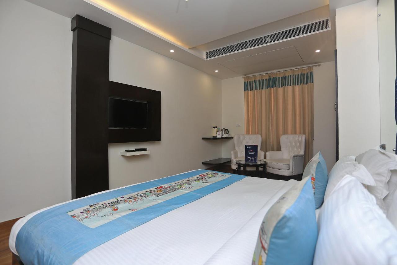 Hotel Pearl Blue Agra  Bagian luar foto